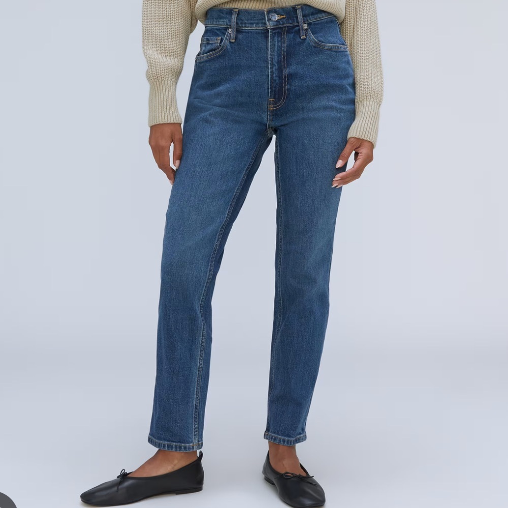 Everlane dark wash 90s cheeky straight leg jeans